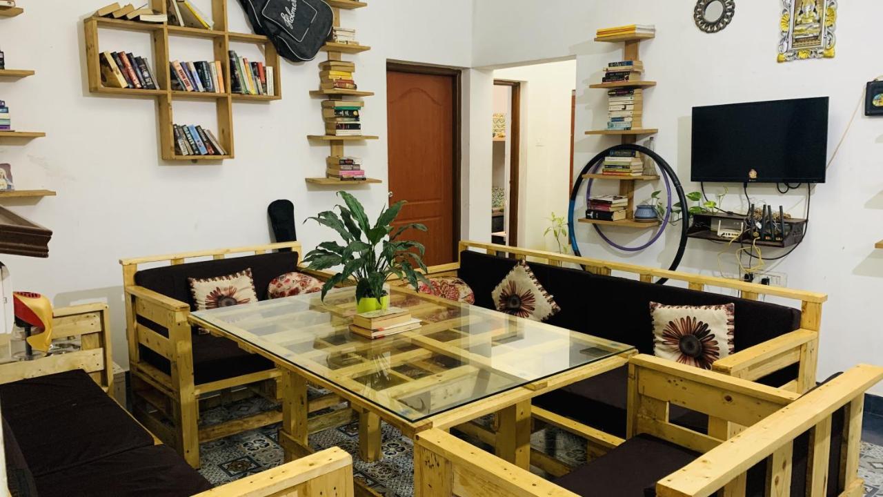 Rootsvilla Vagator - Longstays, Coworking Backpacker'S Hostel Екстериор снимка